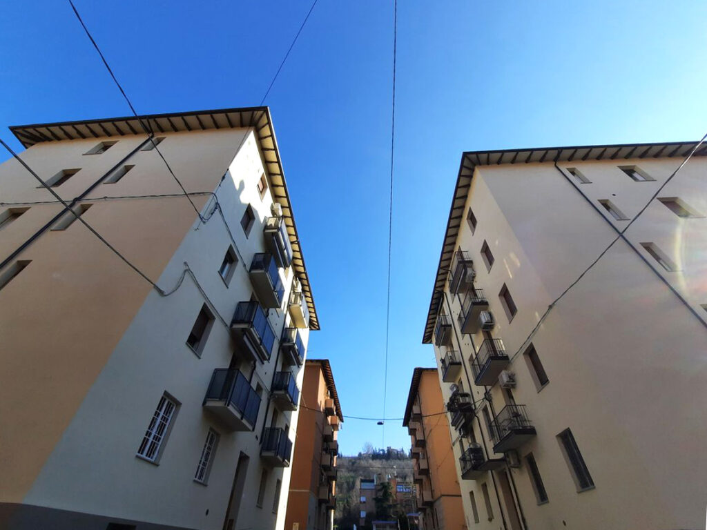 via don sturzo civico 15 e 21 - dopo i lavori - vista dal basso